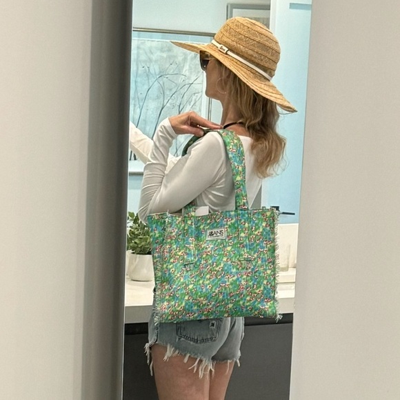 Designer tote - Picture 13 of 16